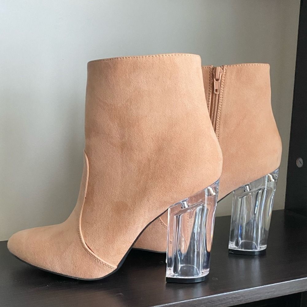 Women's Qupid blush ankle bootie